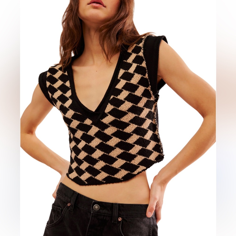 Free people Lola top checkered black and tan sweater vest - Picture 2 of 11